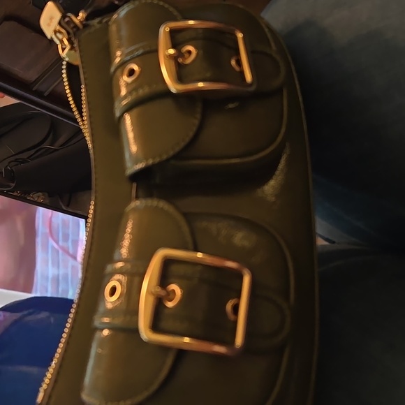 Ashton Bag,  EUC, Olive With Gold Hardware - Picture 5 of 11